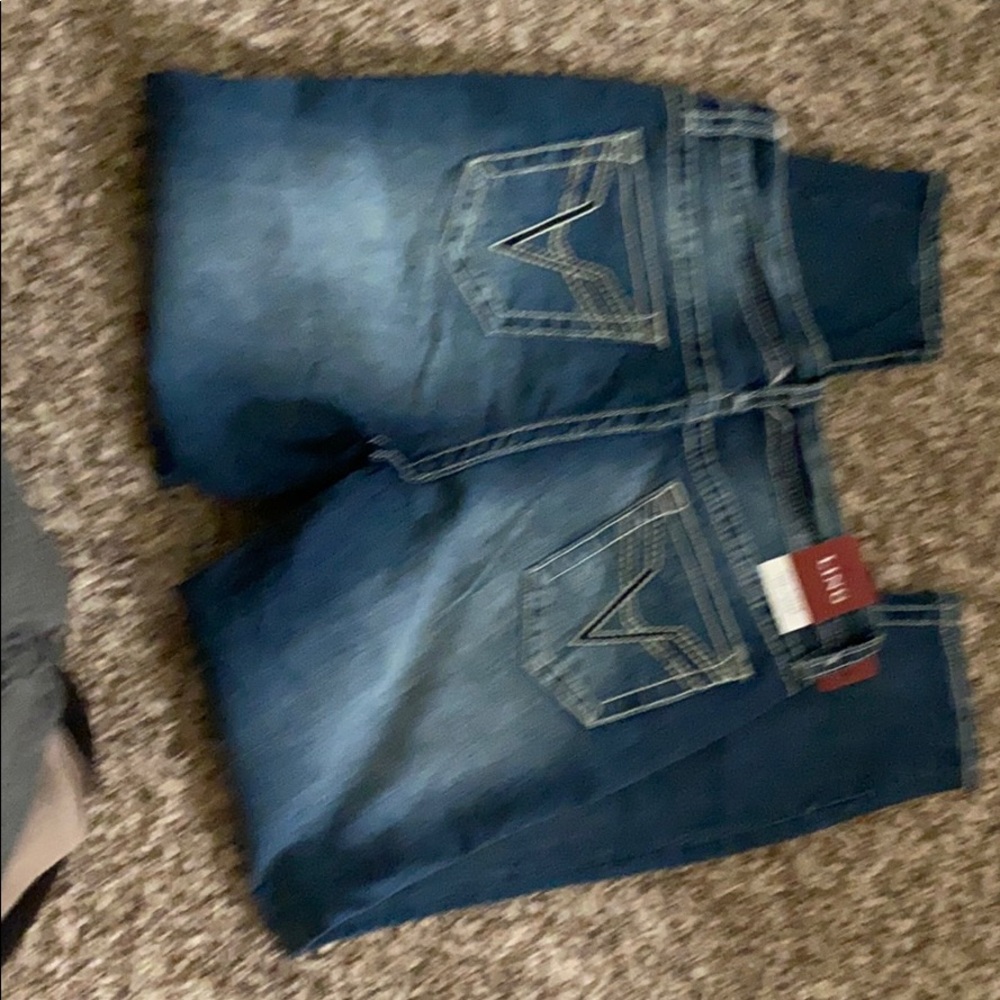 Jeans - Picture 2 of 3